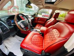 Infiniti QX80
